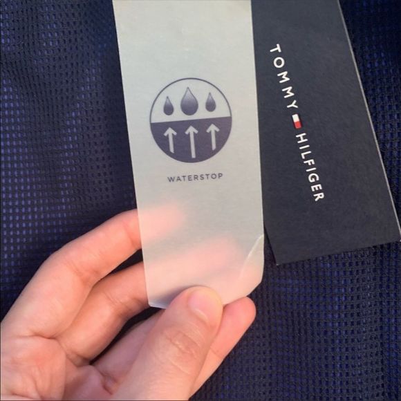 Tommy Hilfiger Raincoat - Picture 3 of 13